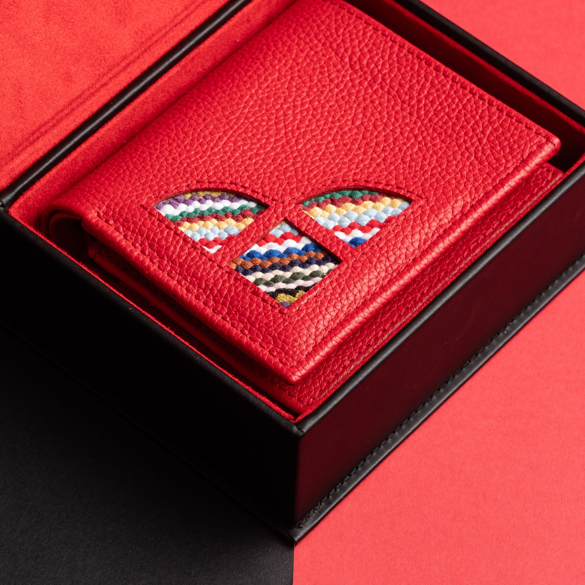 IDYR Coffret Afessas Wallet with Chain in Red  | Handmade Moroccan Leather & Boucherouite