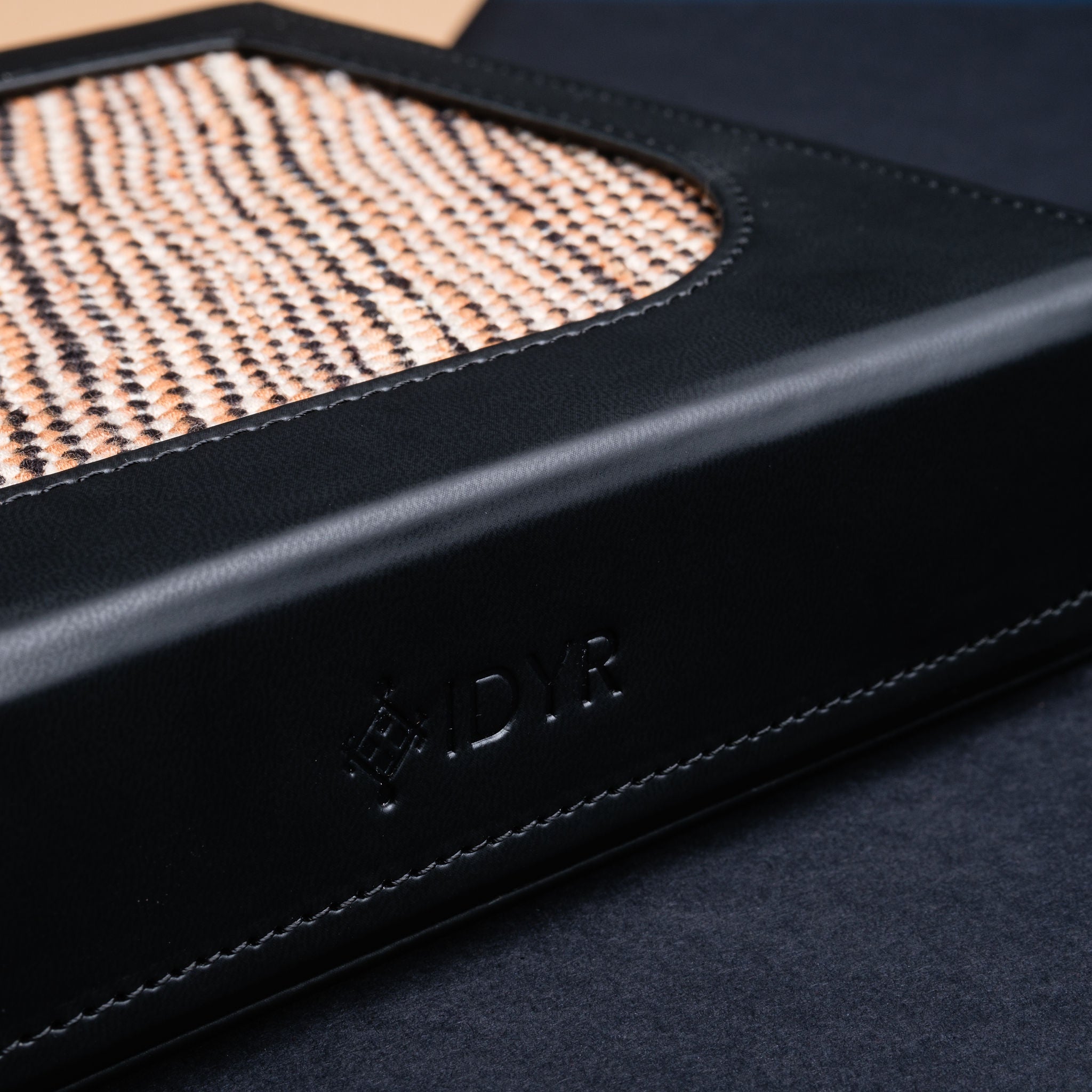 IDYR - Coffret AKUYASS Black