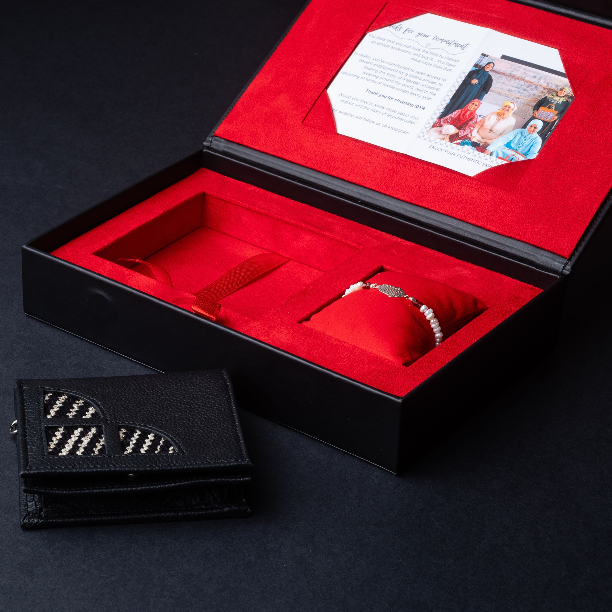 IDYR Khmissa Gift Set in Black | Handmade Moroccan Leather & Boucherouite