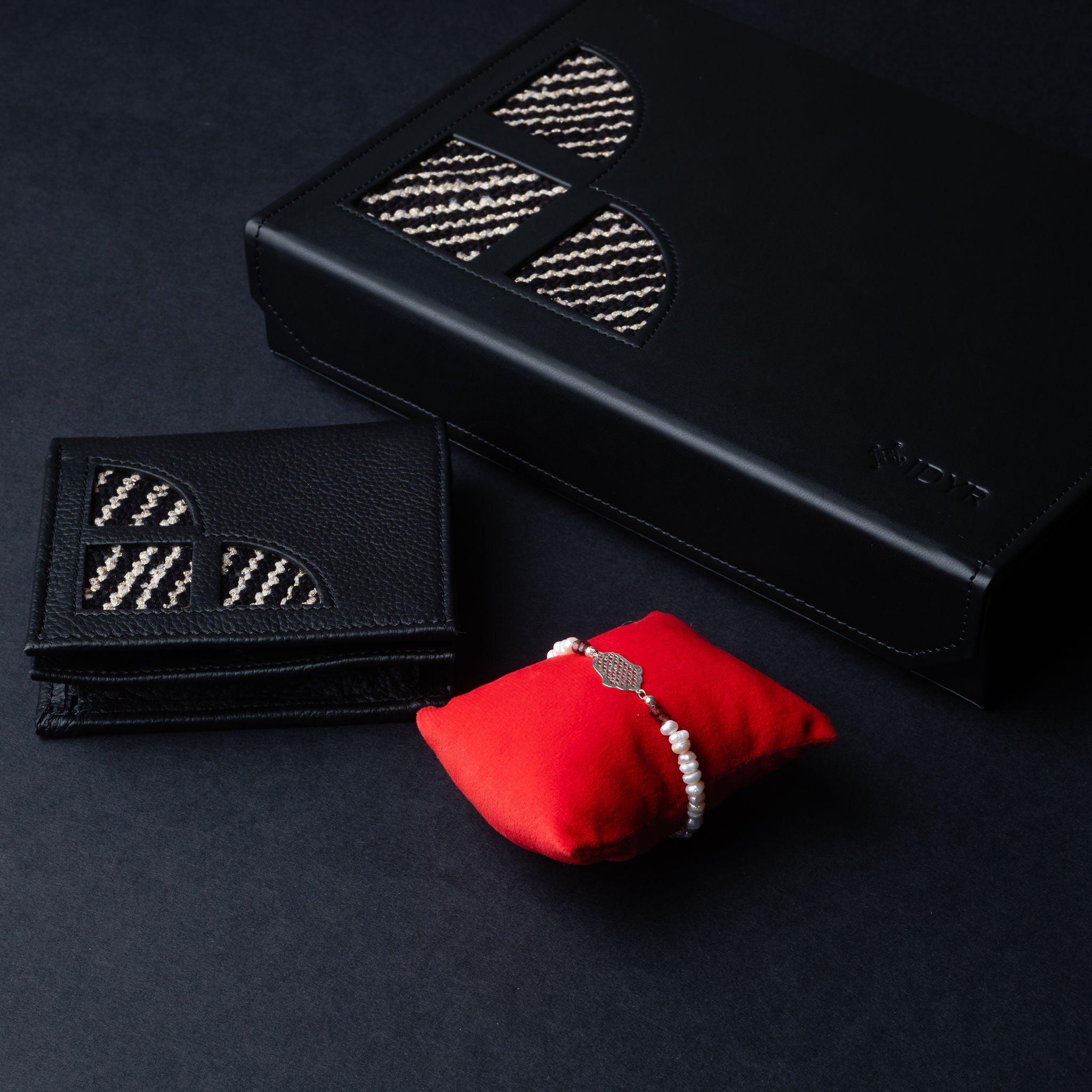 IDYR Khmissa Gift Set in Black | Handmade Moroccan Leather & Boucherouite