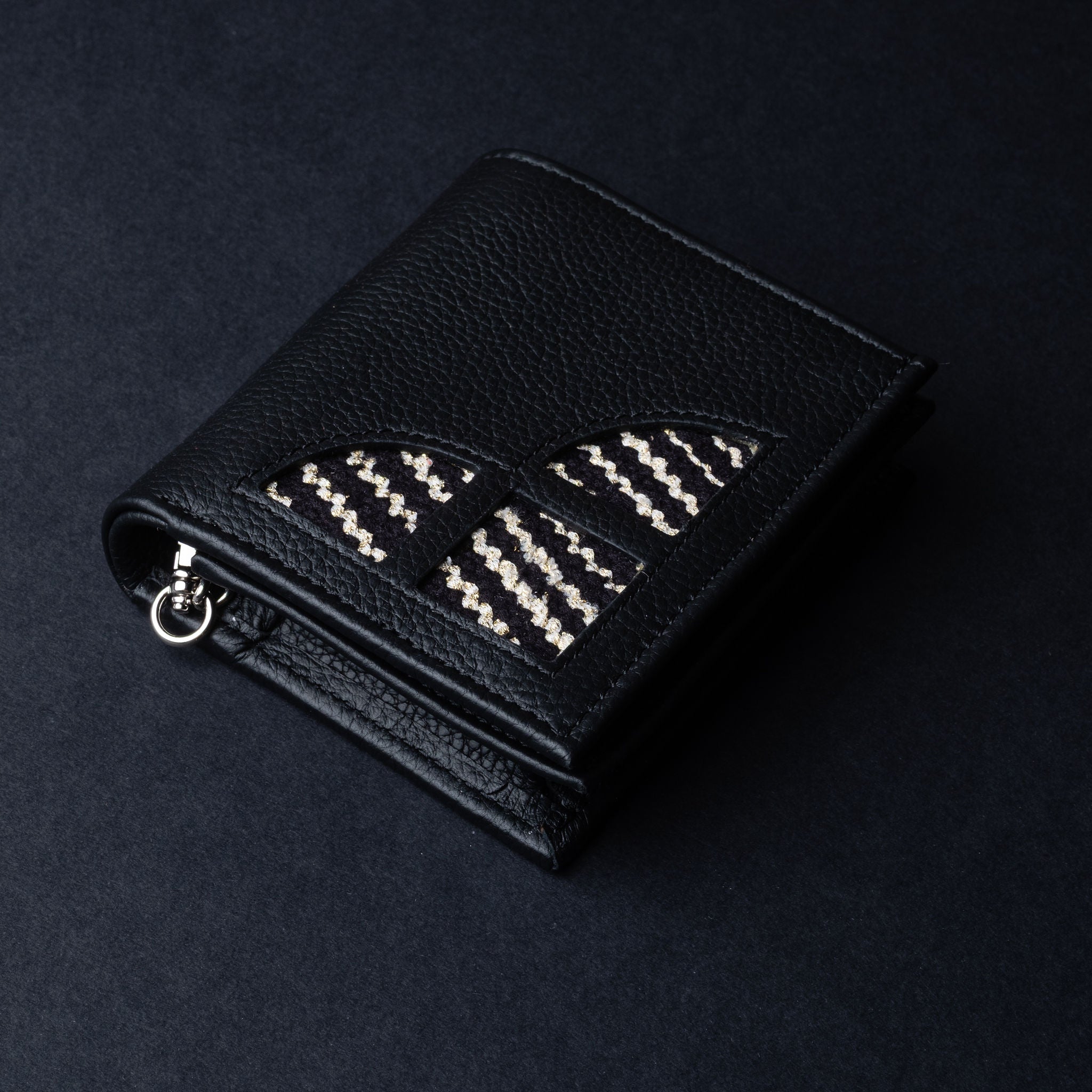 IDYR Khmissa Gift Set in Black | Handmade Moroccan Leather & Boucherouite