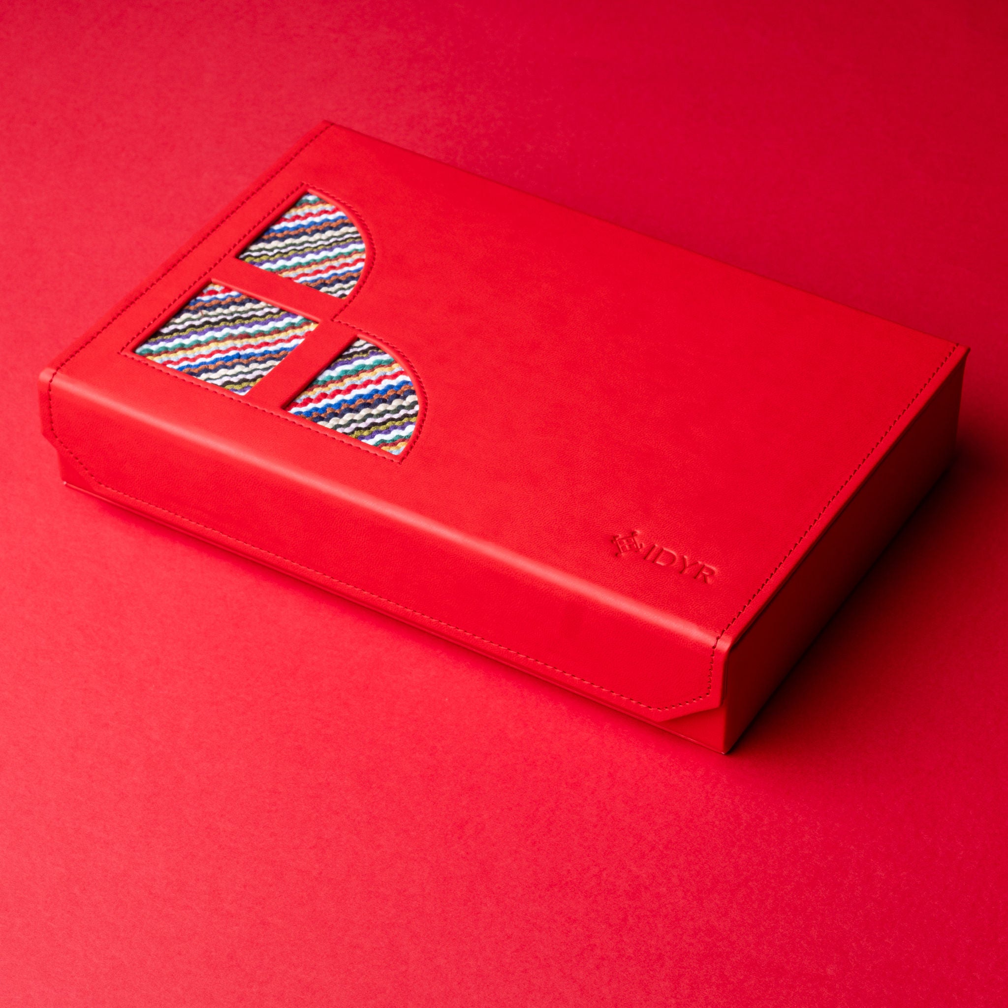 IDYR Khmissa Gift Set in Red | Handmade Moroccan Leather & Boucherouite