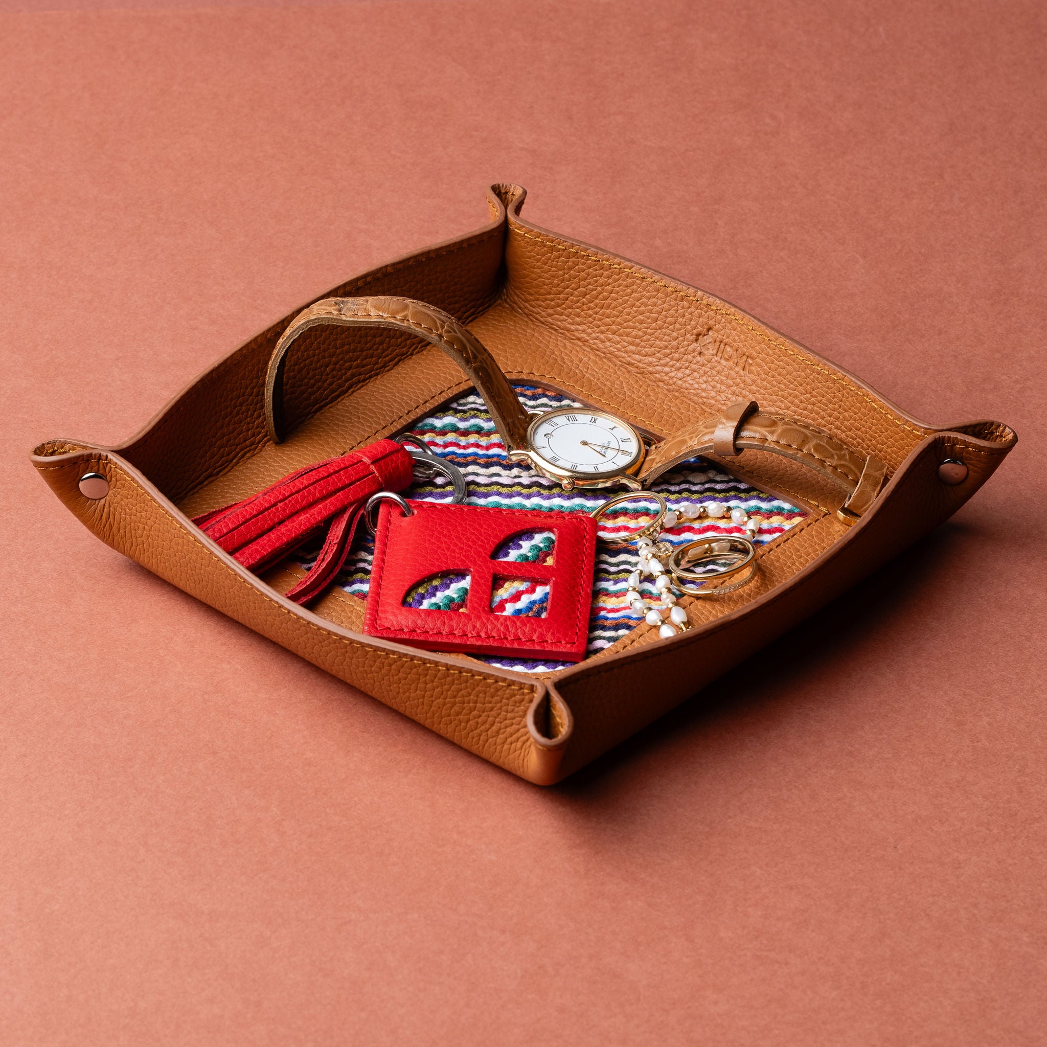 IDYR Amkkuz Square Leather Catchall in Brown| Handmade Moroccan Artisan Tray